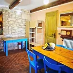 Roma Tatil Evi Marčana